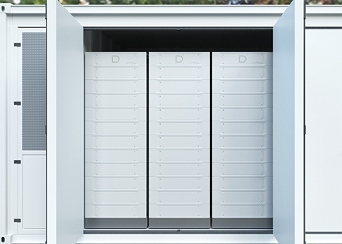 ADeMain019300028-901.jpg
